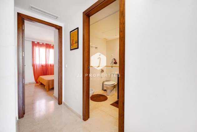 D'occasion - Appartement -
Torrevieja - Punta prima