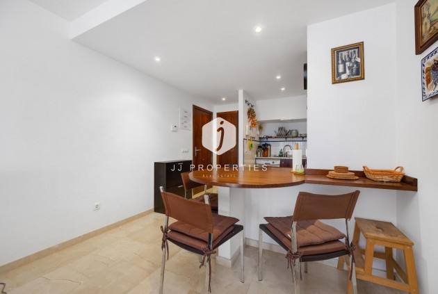 D'occasion - Appartement -
Torrevieja - Punta prima