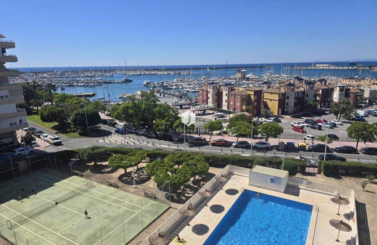 Tweedehands - Appartement / flat -
Torrevieja - Puerto Deportivo Marina Salinas