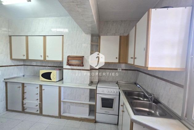 Tweedehands - Appartement / flat -
Torrevieja - Puerto Deportivo Marina Salinas
