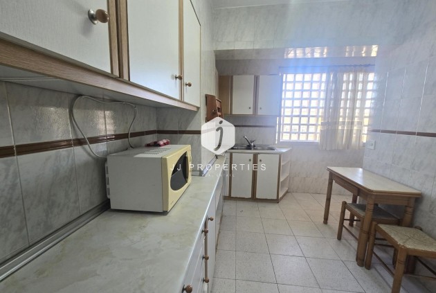 Tweedehands - Appartement / flat -
Torrevieja - Puerto Deportivo Marina Salinas