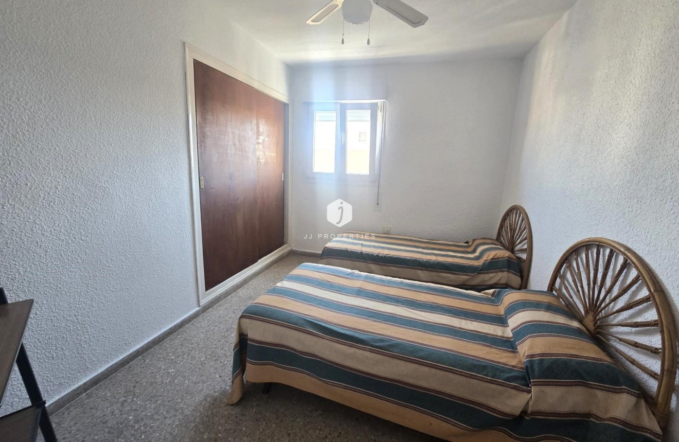 Tweedehands - Appartement / flat -
Torrevieja - Puerto Deportivo Marina Salinas