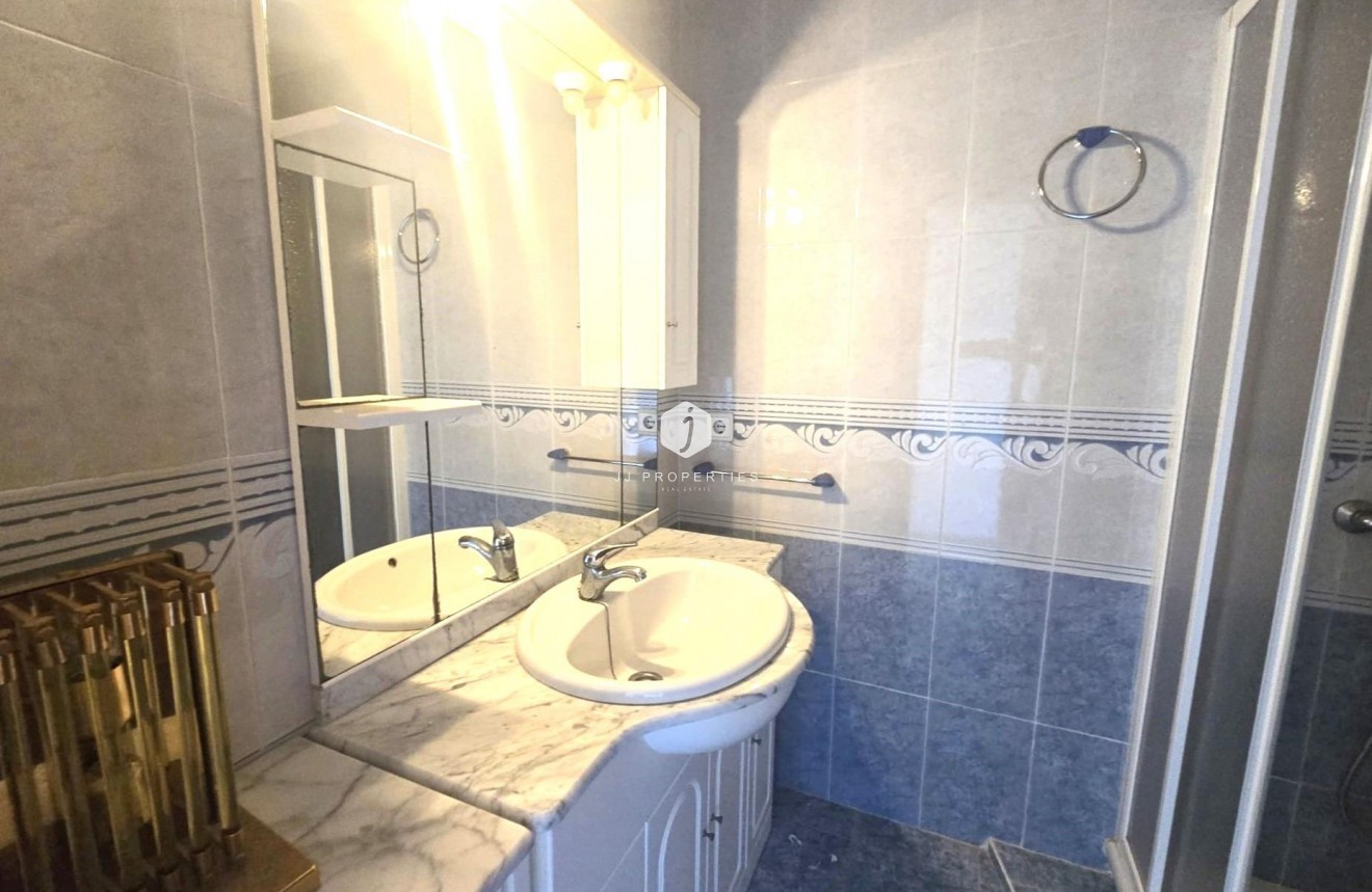 Tweedehands - Appartement / flat -
Torrevieja - Puerto Deportivo Marina Salinas
