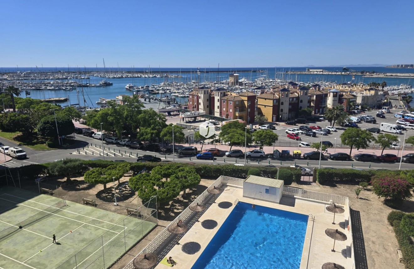 Tweedehands - Appartement / flat -
Torrevieja - Puerto Deportivo Marina Salinas