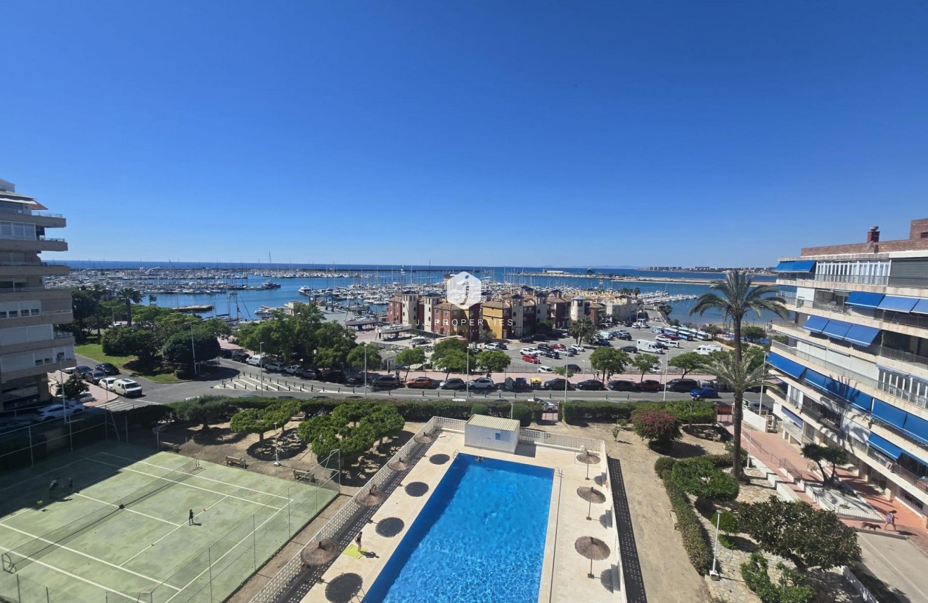 Tweedehands - Appartement / flat -
Torrevieja - Puerto Deportivo Marina Salinas
