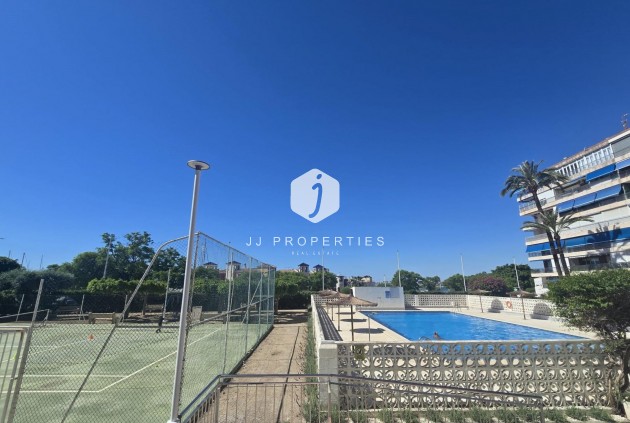 Tweedehands - Appartement / flat -
Torrevieja - Puerto Deportivo Marina Salinas