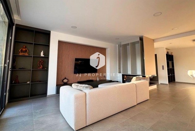 Resale - Villa -
Rojales - Ciudad Quesada