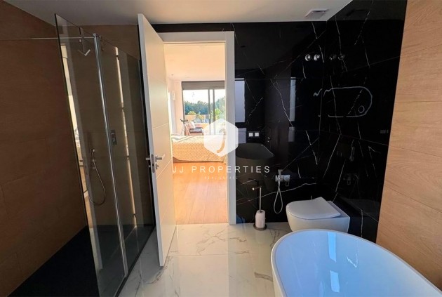 Resale - Villa -
Rojales - Ciudad Quesada