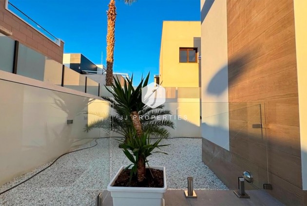 Resale - Villa -
Rojales - Ciudad Quesada