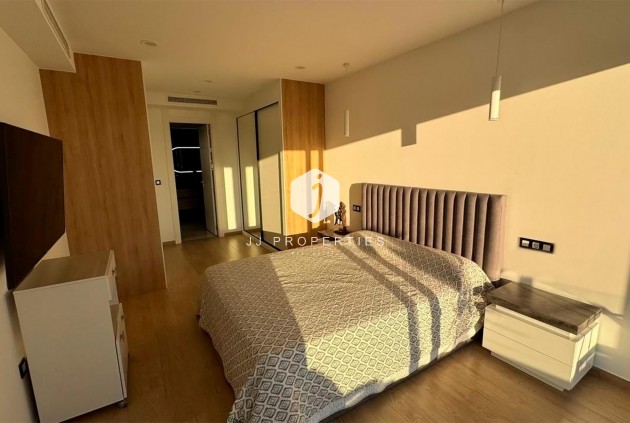 Resale - Villa -
Rojales - Ciudad Quesada