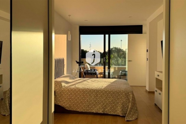Resale - Villa -
Rojales - Ciudad Quesada
