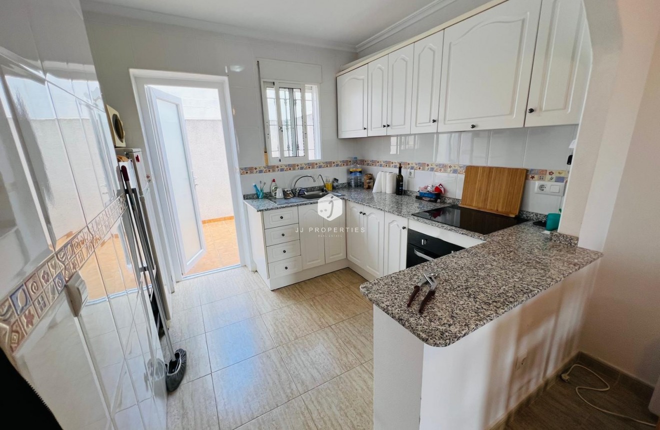D'occasion - Chalet -
Daya Nueva - Costa Blanca