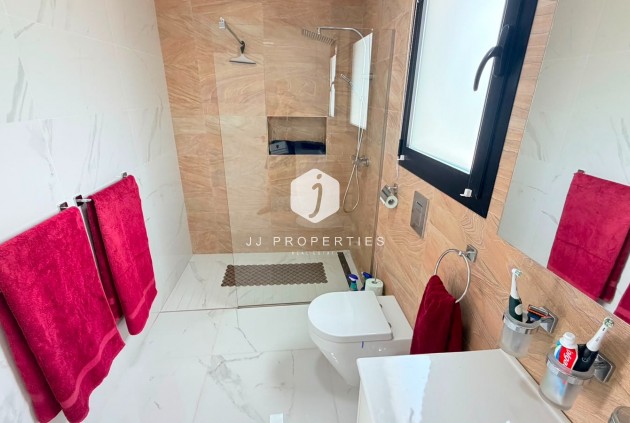 Resale - Villa -
Los Montesinos - Costa Blanca