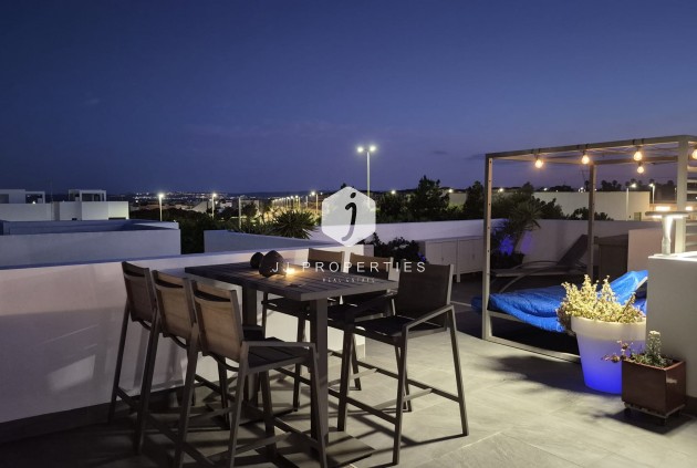 Resale - Villa -
Los Montesinos - Costa Blanca