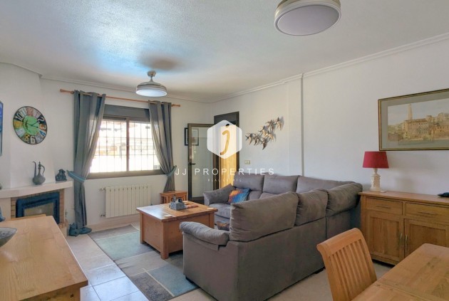 Resale - Villa -
Bigastro - Inland