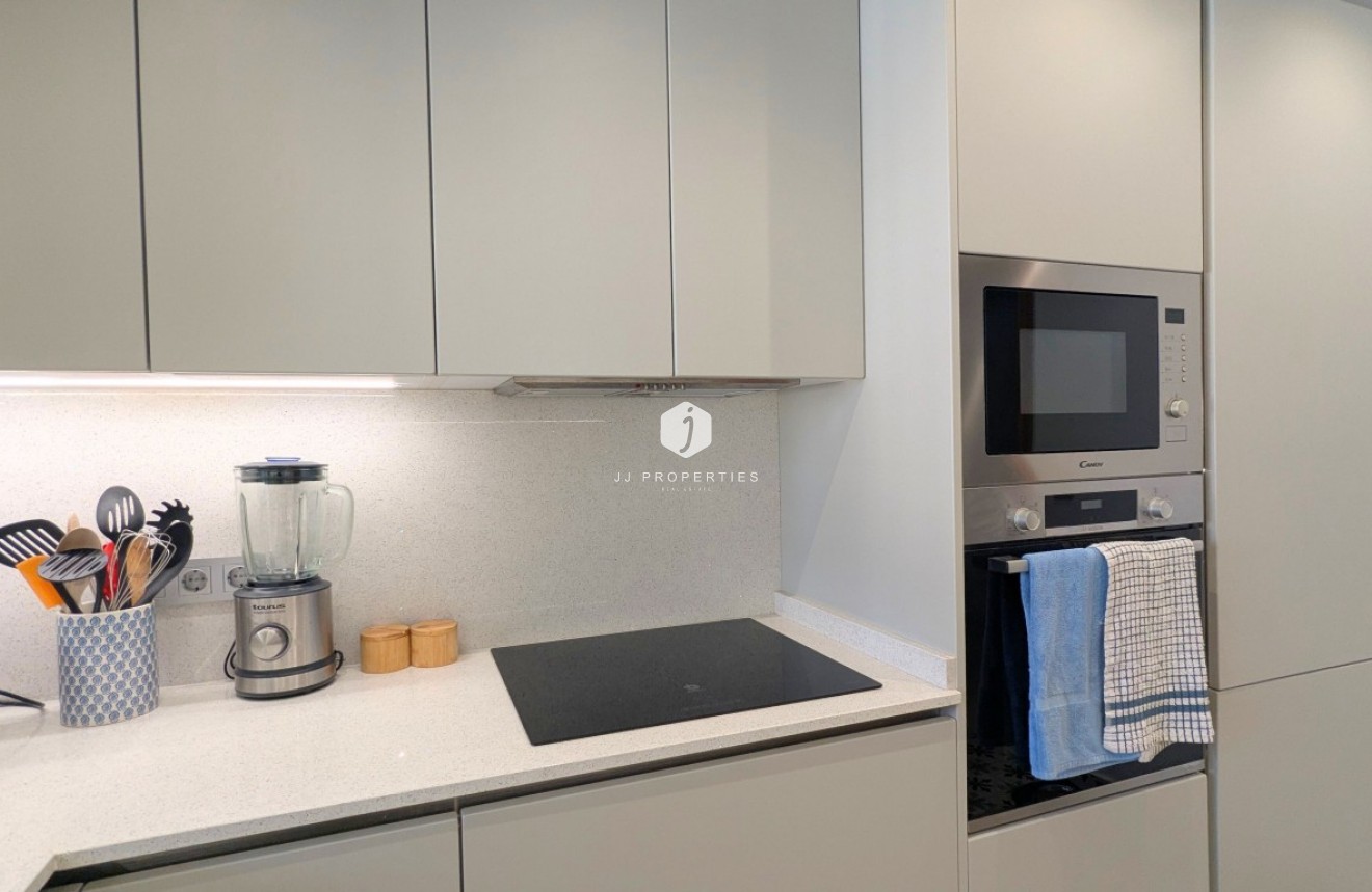 Resale - Villa -
Bigastro - Inland