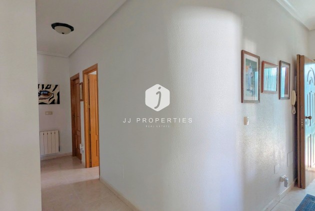 Resale - Villa -
Bigastro - Inland
