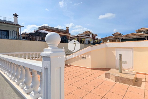 Resale - Villa -
Bigastro - Inland