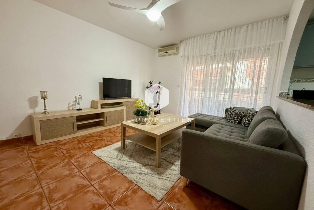 Tweedehands - Appartement / flat -
Torrevieja - Playa del Cura