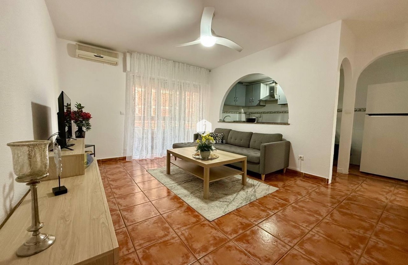 Tweedehands - Appartement / flat -
Torrevieja - Playa del Cura