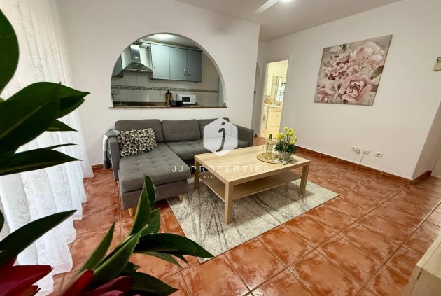 Tweedehands - Appartement / flat -
Torrevieja - Playa del Cura