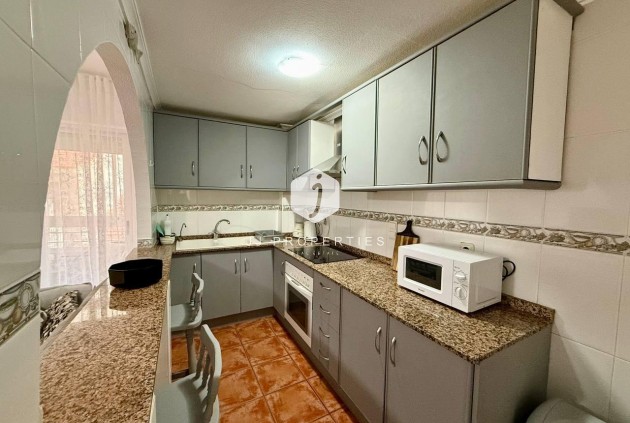 Tweedehands - Appartement / flat -
Torrevieja - Playa del Cura