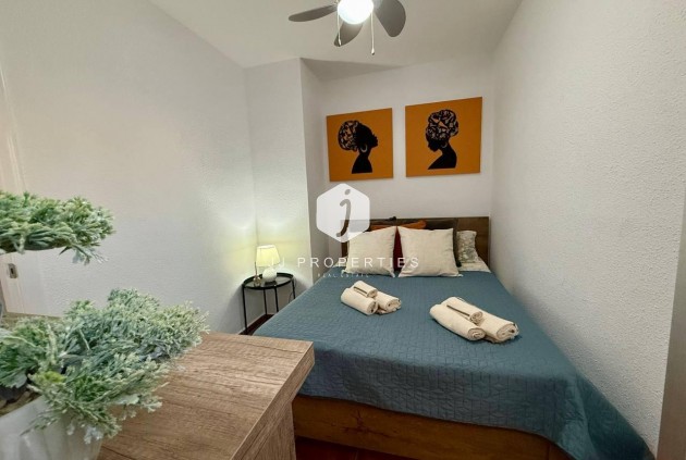 Tweedehands - Appartement / flat -
Torrevieja - Playa del Cura