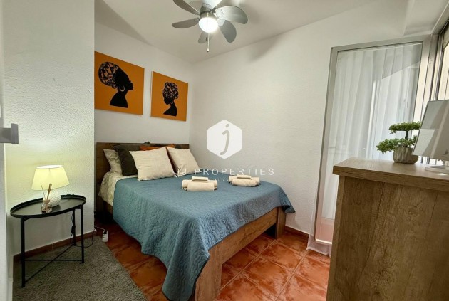 Tweedehands - Appartement / flat -
Torrevieja - Playa del Cura