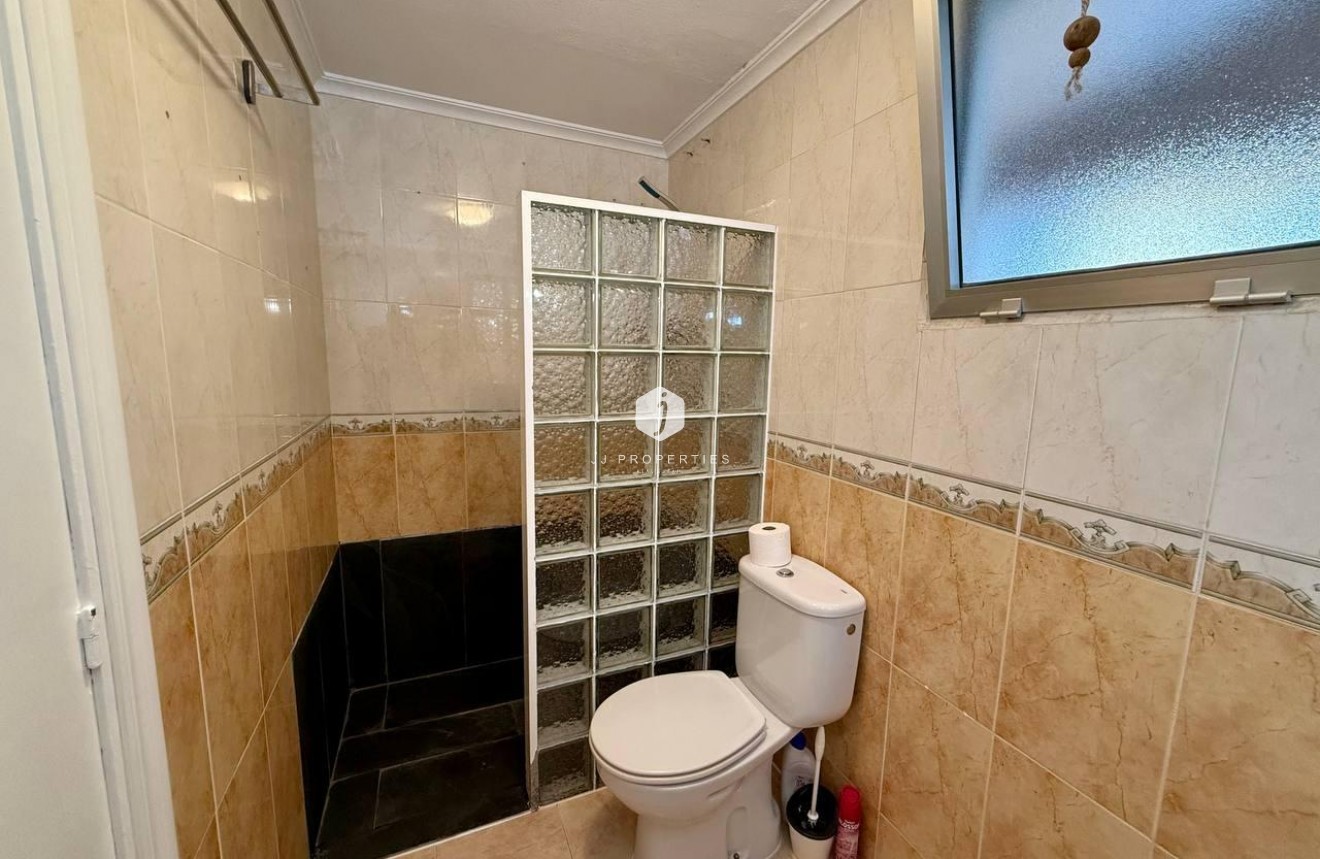 Tweedehands - Appartement / flat -
Torrevieja - Playa del Cura