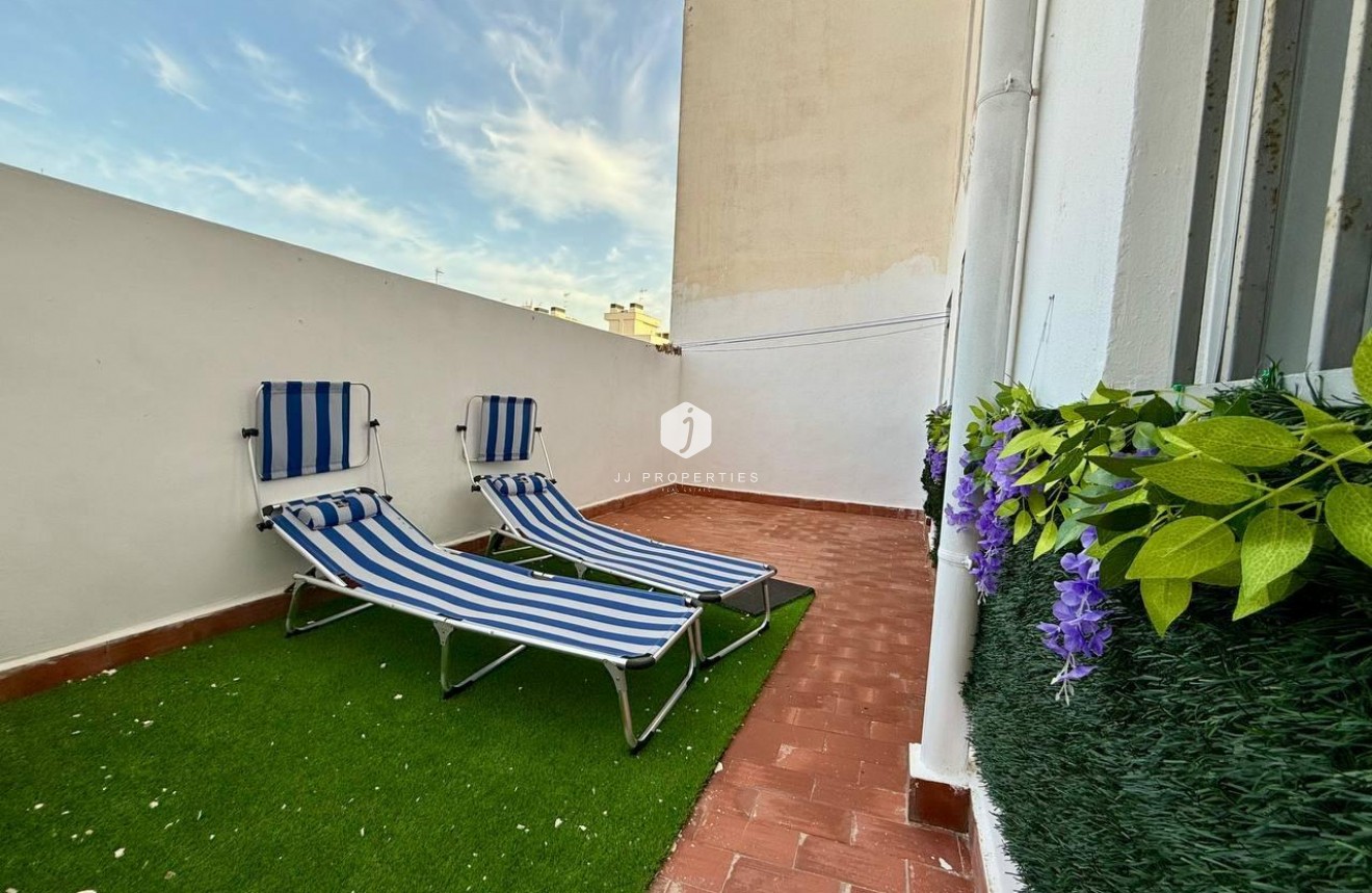 Tweedehands - Appartement / flat -
Torrevieja - Playa del Cura