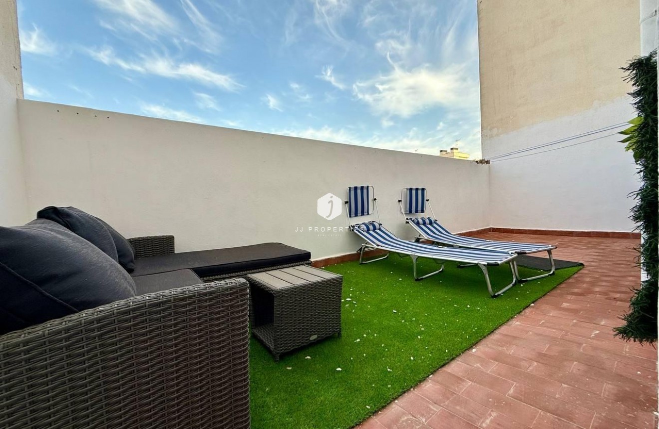 Tweedehands - Appartement / flat -
Torrevieja - Playa del Cura