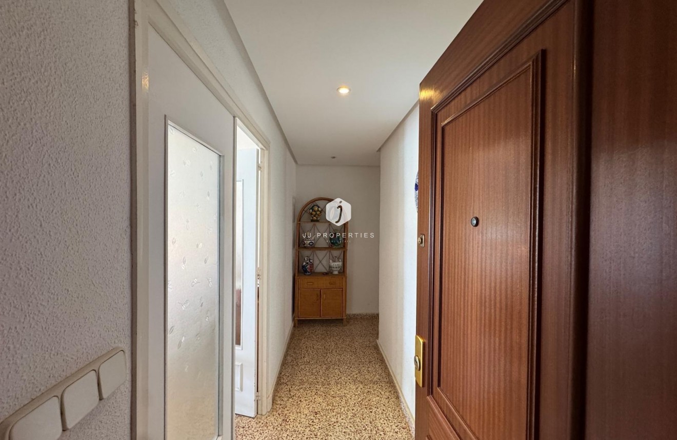 Aus zweiter Hand - Wohnung -
Torrevieja - Playa del Cura