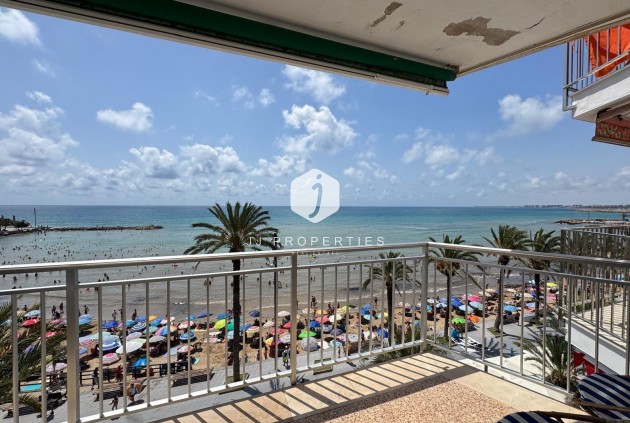 Aus zweiter Hand - Wohnung -
Torrevieja - Playa del Cura