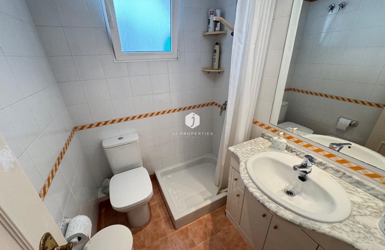 Aus zweiter Hand - Wohnung -
Torrevieja - Playa del Cura