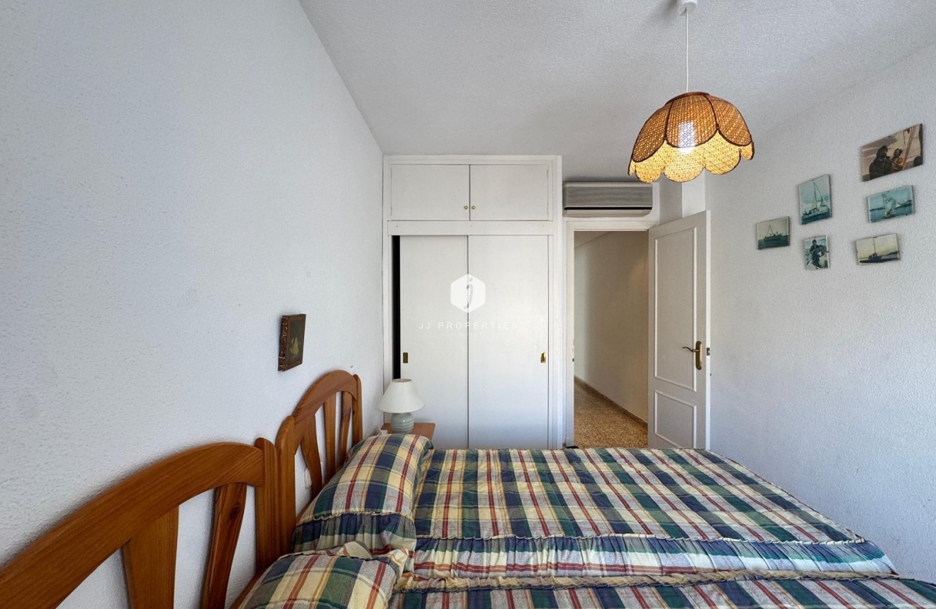 Aus zweiter Hand - Wohnung -
Torrevieja - Playa del Cura