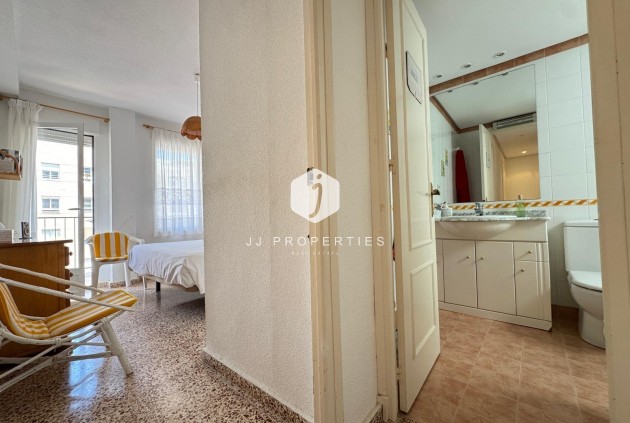 Aus zweiter Hand - Wohnung -
Torrevieja - Playa del Cura