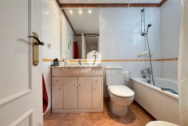 Aus zweiter Hand - Wohnung -
Torrevieja - Playa del Cura