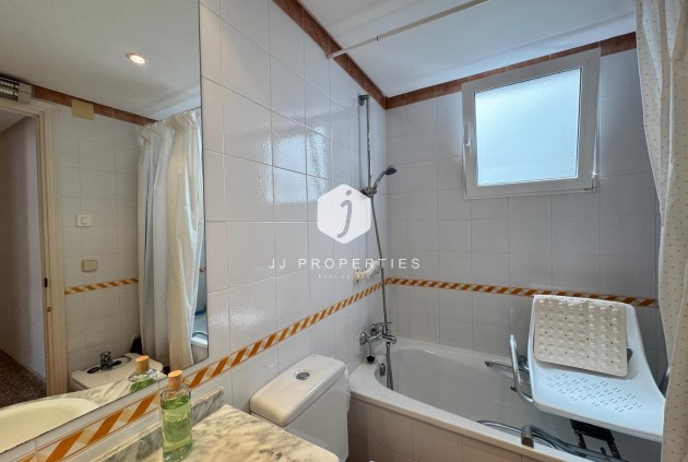 Aus zweiter Hand - Wohnung -
Torrevieja - Playa del Cura