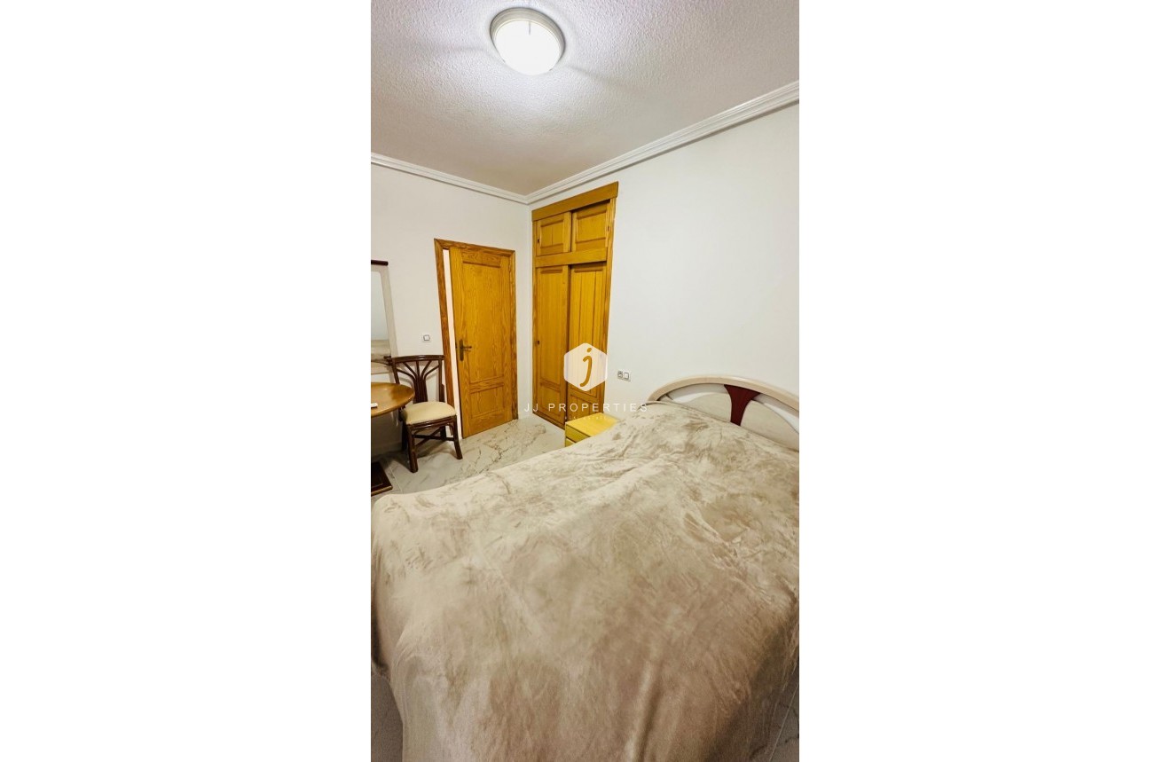 Resale - Apartment / flat -
Torrevieja - Acequion