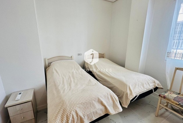 Resale - Apartment / flat -
Torrevieja - Acequion