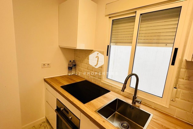 Resale - Apartment / flat -
Torrevieja - Acequion