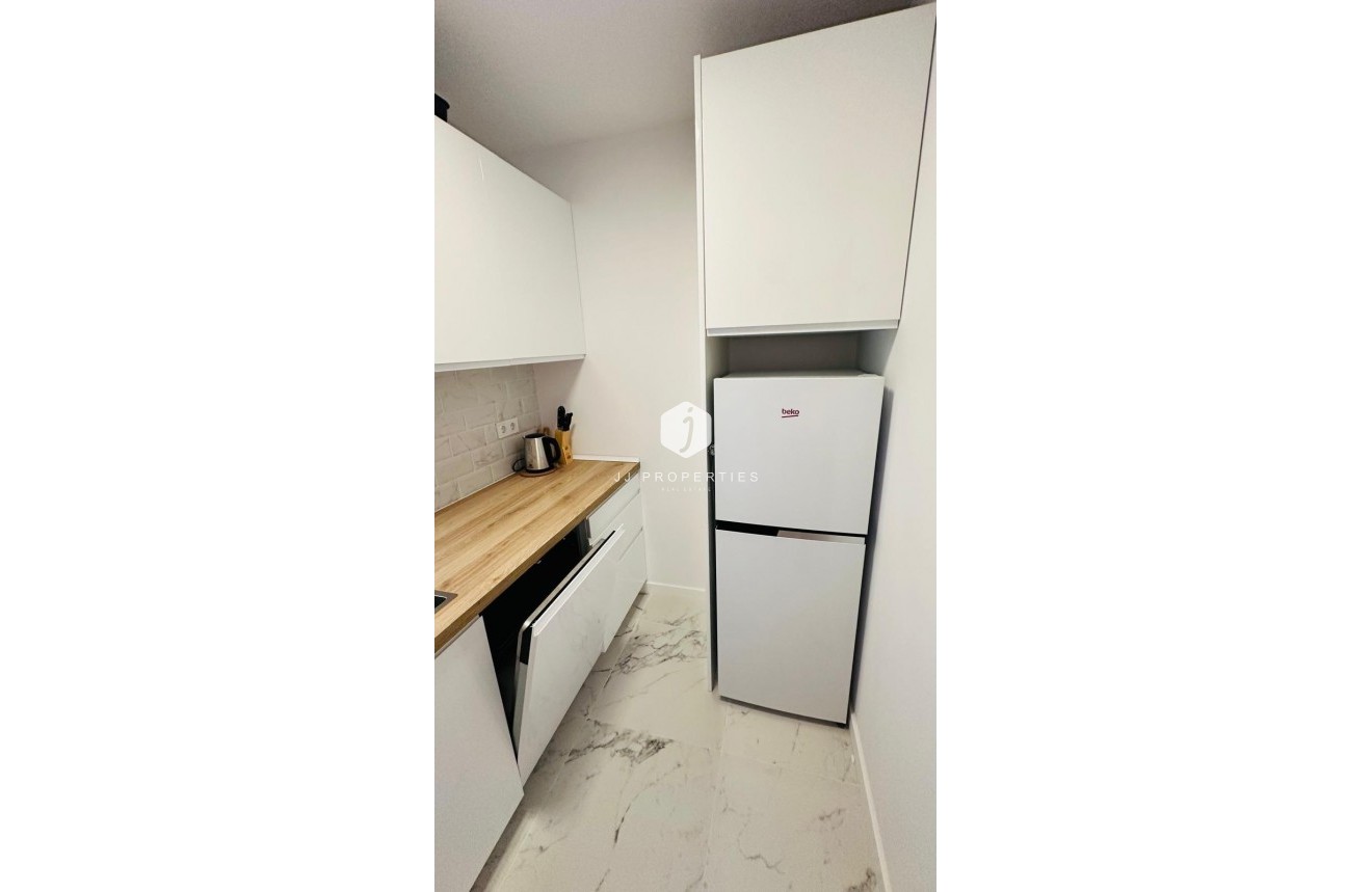Resale - Apartment / flat -
Torrevieja - Acequion