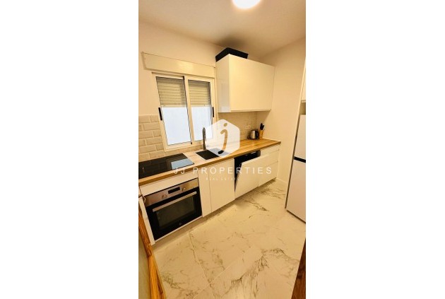 Resale - Apartment / flat -
Torrevieja - Acequion