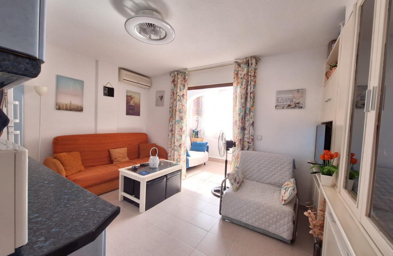D'occasion - Appartement -
Torrevieja - Nueva Torrevieja