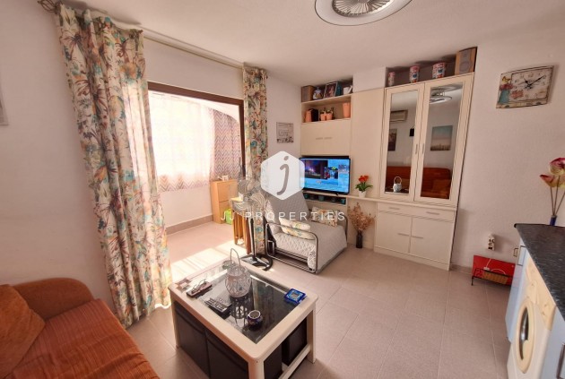 D'occasion - Appartement -
Torrevieja - Nueva Torrevieja