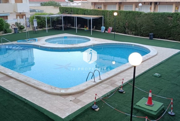 D'occasion - Appartement -
Torrevieja - Nueva Torrevieja