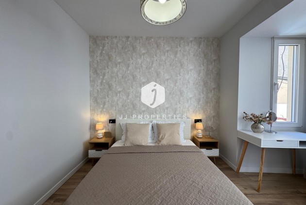 Aus zweiter Hand - Wohnung -
Torrevieja - Playa del Cura