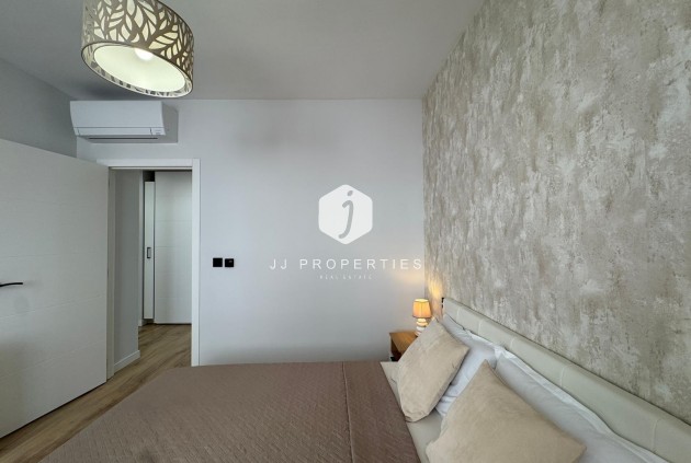 Aus zweiter Hand - Wohnung -
Torrevieja - Playa del Cura