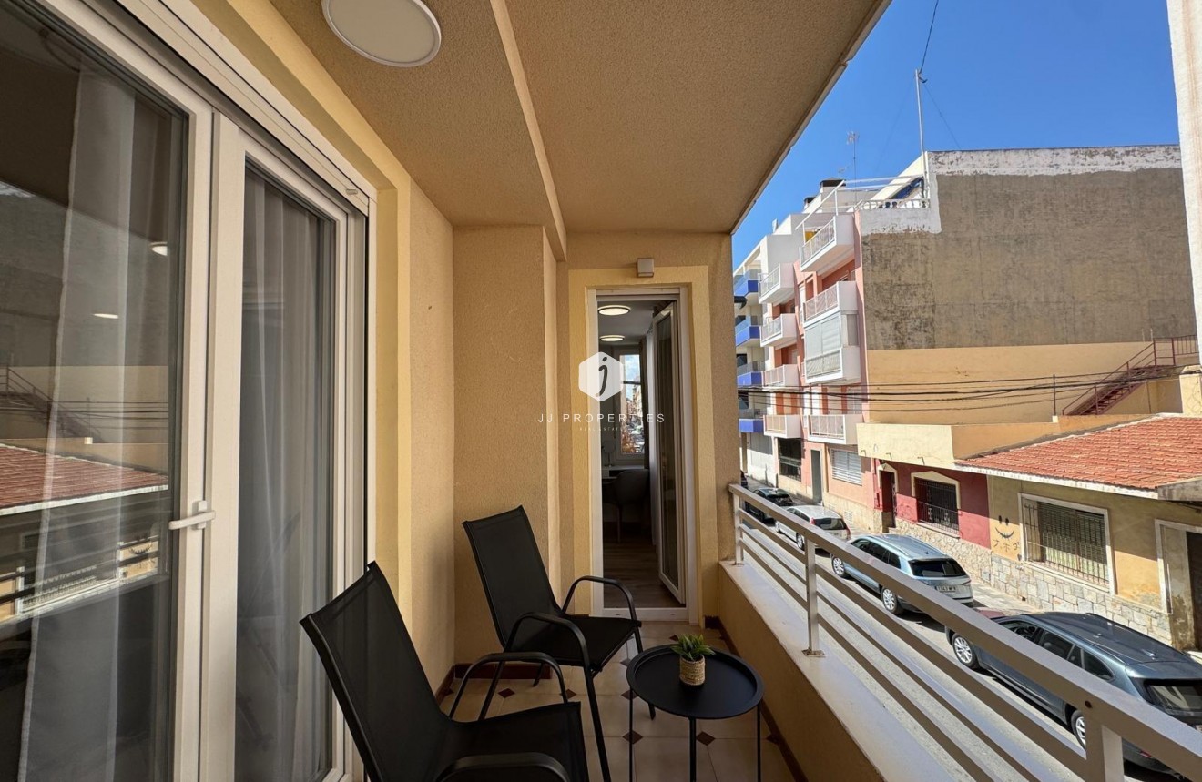 Aus zweiter Hand - Wohnung -
Torrevieja - Playa del Cura