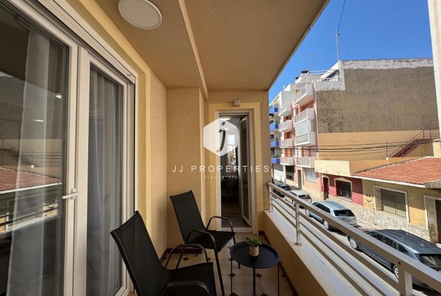 Aus zweiter Hand - Wohnung -
Torrevieja - Playa del Cura